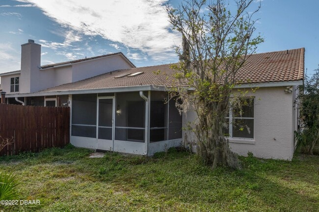 Building Photo - 3 bedrooms Port Orange