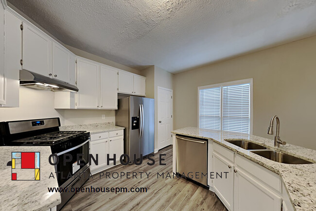Building Photo - 3745 Seasons Ct N W, Acworth