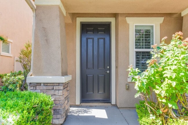 Building Photo - 7181 Logsdon Dr