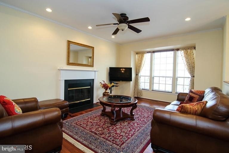 Foto principal - 7777 Blueberry Hill Ln
