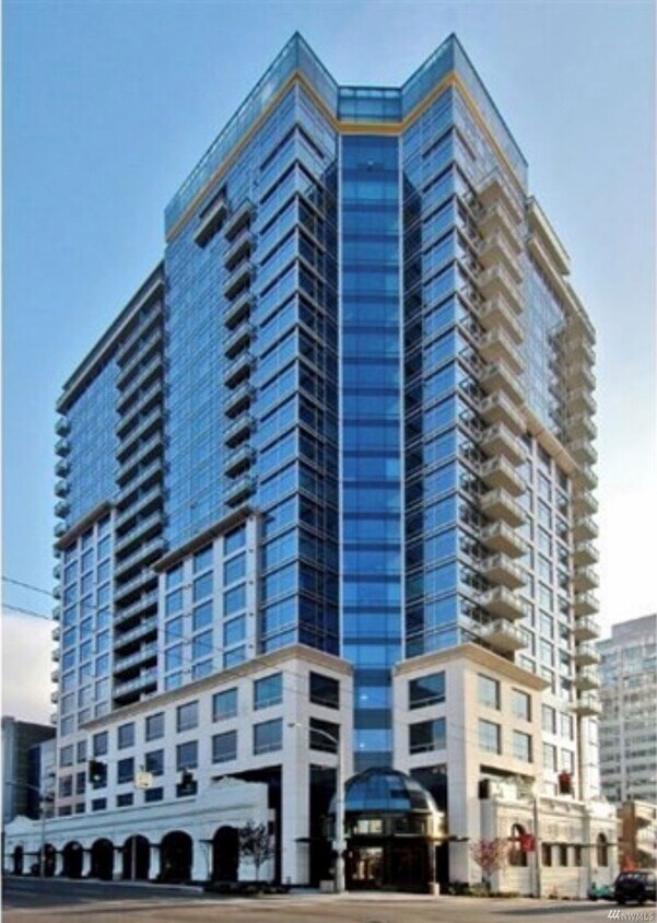 Primary Photo - 2033 2nd Ave