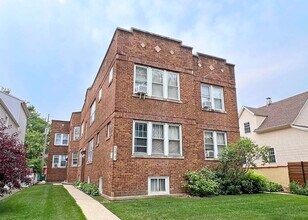 Building Photo - 4750 N Lotus Ave
