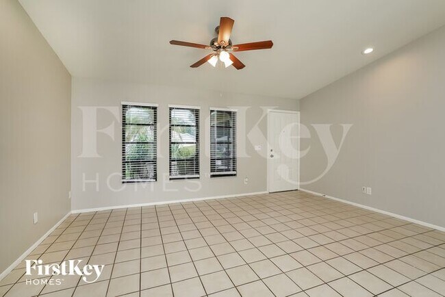 Foto del edificio - 3721 SW 6th Ave