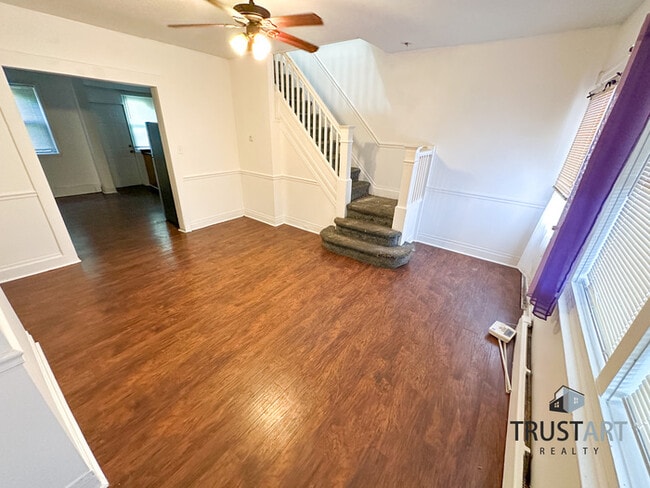 Building Photo - 3 Bedroom House in Belfield