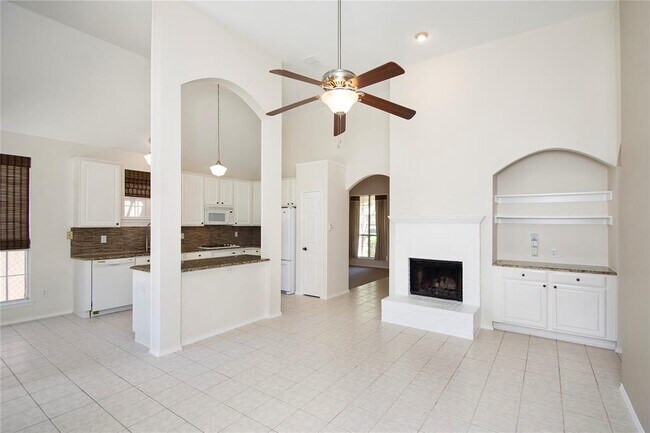 Building Photo - 4109 Aldenham Dr