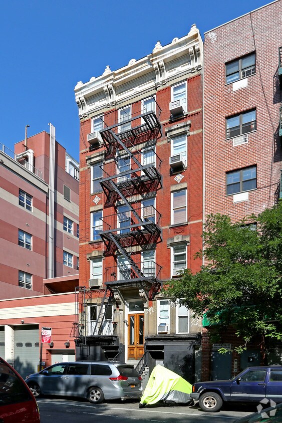 Building Photo - 152 Forsyth St