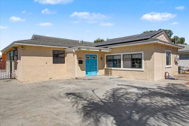 Foto del edificio - 6602 Crawford St