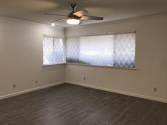 Building Photo - 1321 Gagle Way