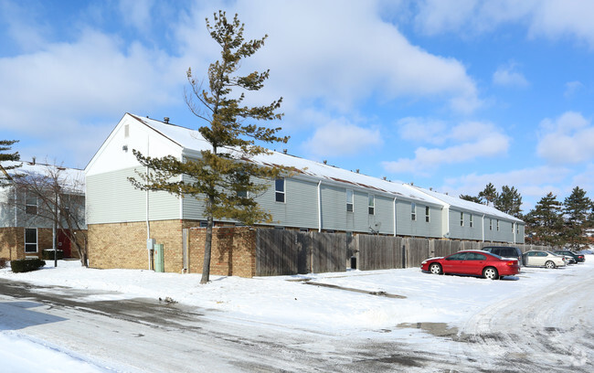 Foto del edificio - Sharon Green Townhomes