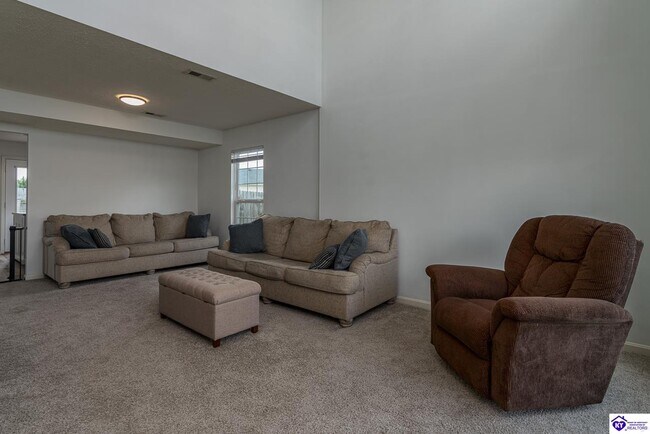 Foto del edificio - 310 Ivy Pointe Dr