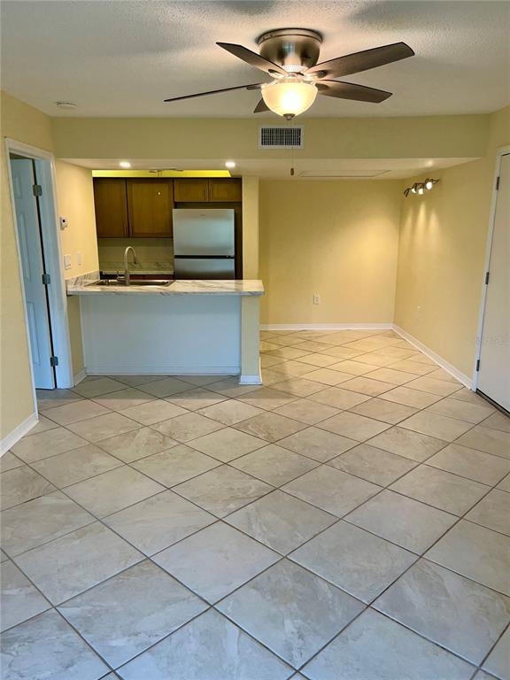 Foto del edificio - 4754 Marine Pkwy