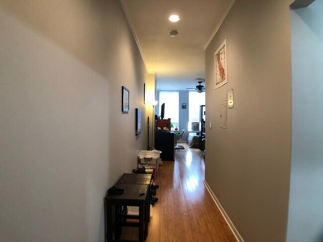 Foto del edificio - 94 Washington St