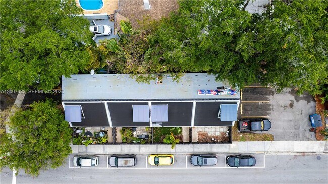 Foto del edificio - 600 N Rio Vista Blvd