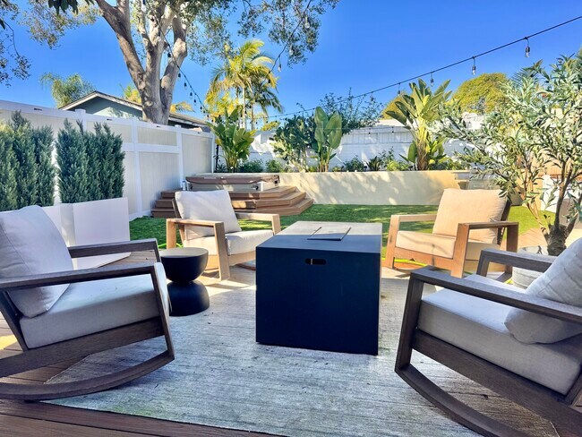 Foto del edificio - 3260 Geddes Dr