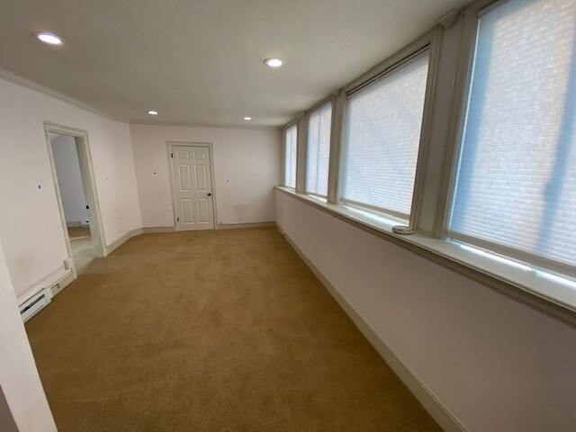 Primary Photo - 263 Hatch Ln