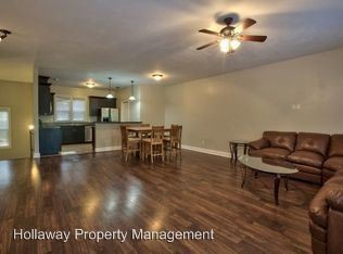 Building Photo - 256 Soho Ct