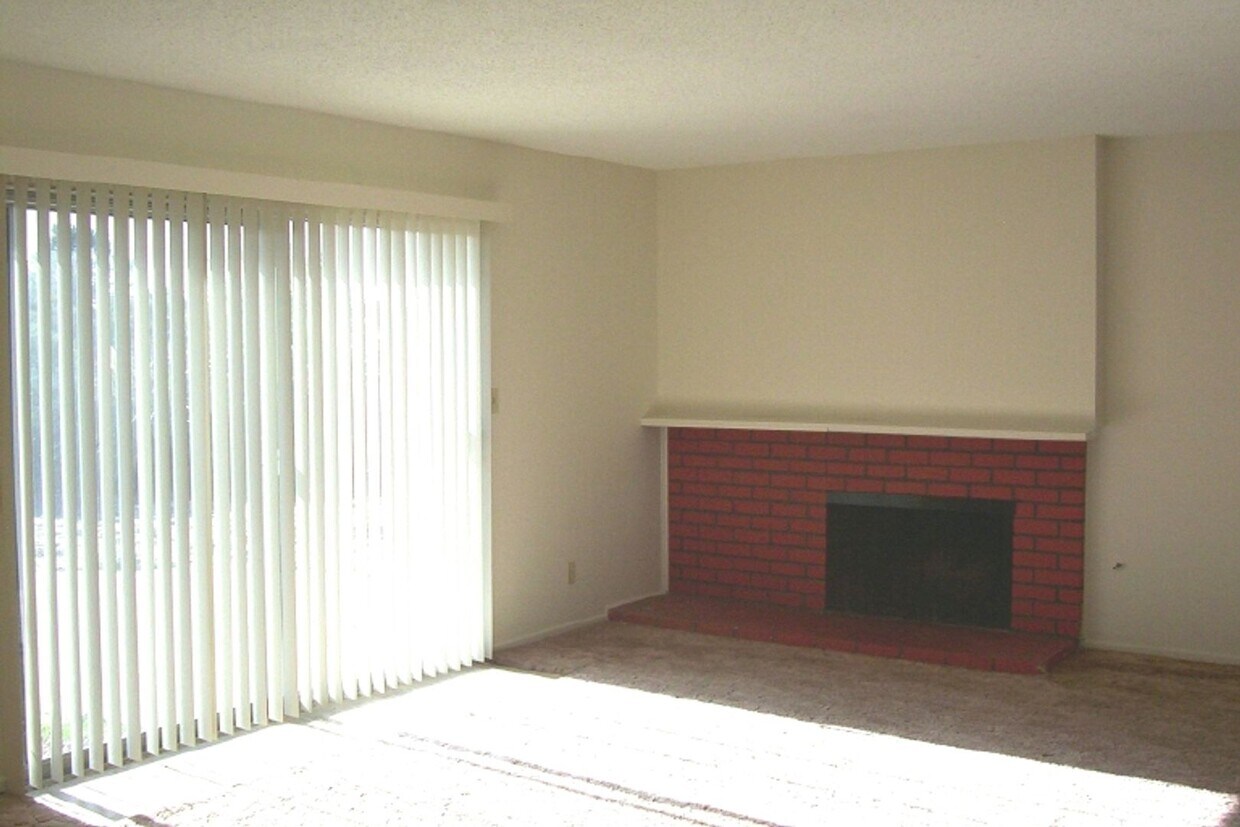 Foto del edificio - 3906 Rigel Ave