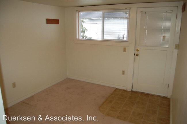 Foto del edificio - 225 SE Alexander Ave