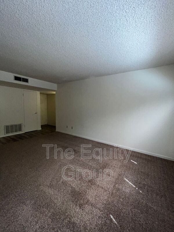 Foto del edificio - 306 N Westfield St