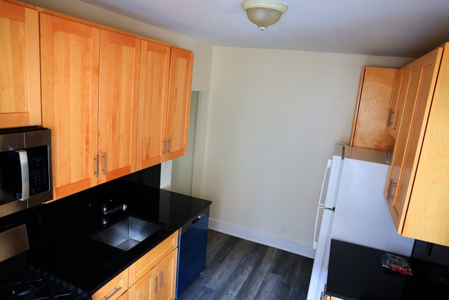 Foto del edificio - 19914 32nd Ave