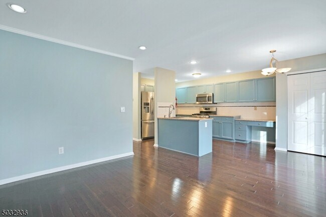 Building Photo - 2806 Vantage Ct