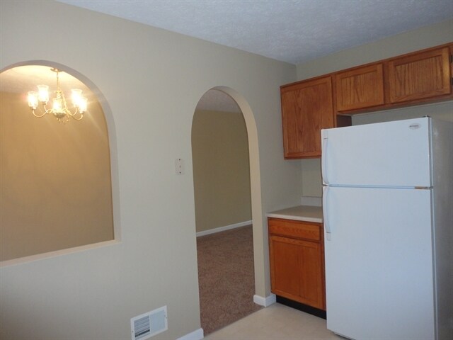 Foto del edificio - 5933 Katelyn Ln