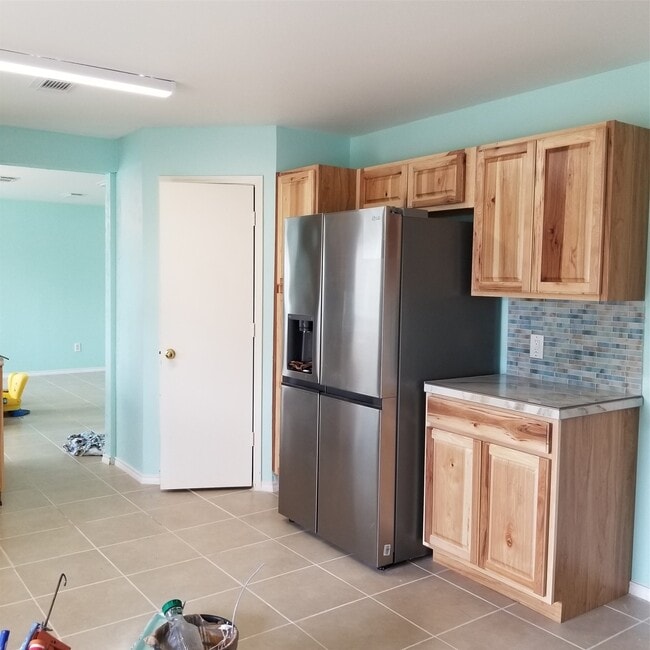 Building Photo - 6206 Verde Valley Dr