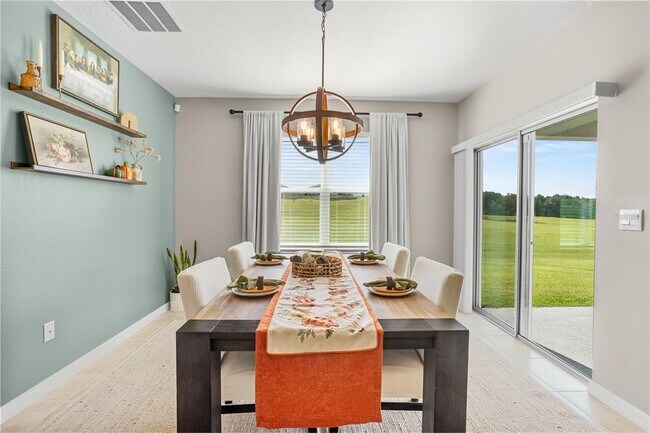 Foto del edificio - 1173 Alstonia Ln