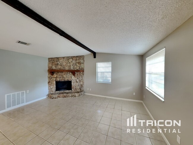Building Photo - 2846 Tanglewood Blvd