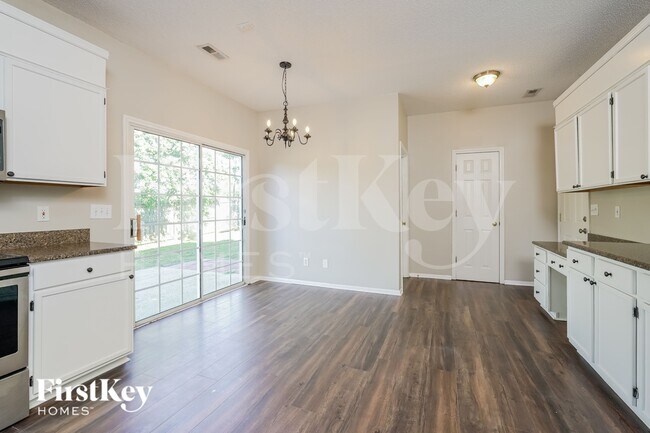 Foto del edificio - 107 Salem Pl Ct