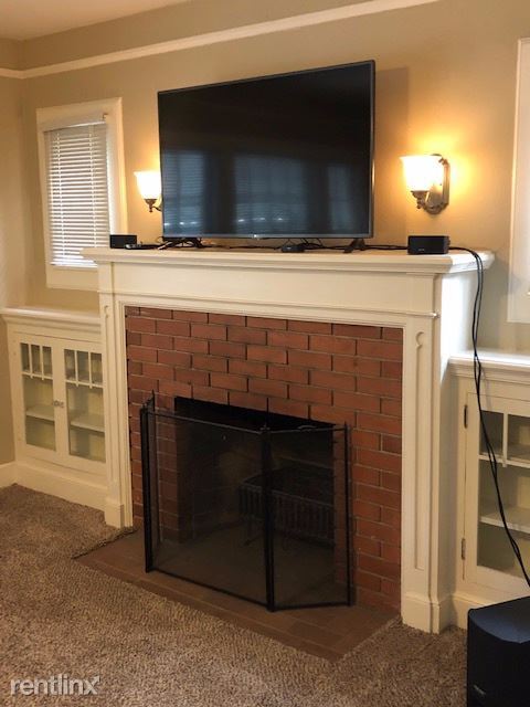 Foto del edificio - 1 br, 1 bath Apartment - 820 21st St