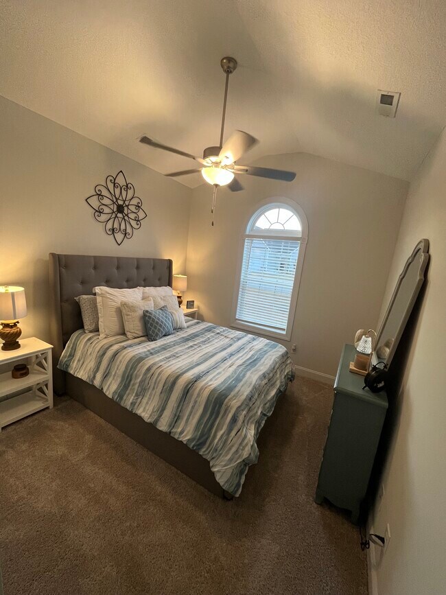 Dormitorio 1 - 347 Water Wagon Trl