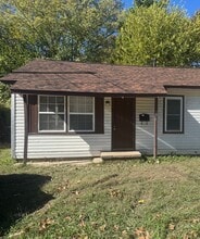 Building Photo - 606-608 Sherman St