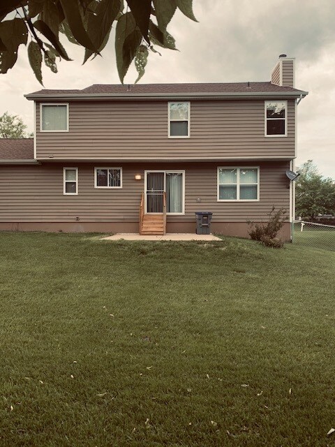 Foto del edificio - 202 Cherrywood Parc Dr