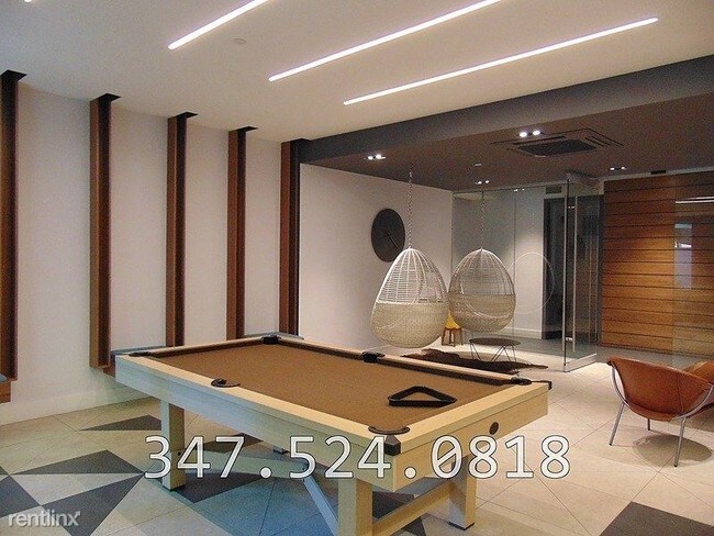 Building Photo - 3 br, 2 bath Apartment - 845 Grand Street 1D