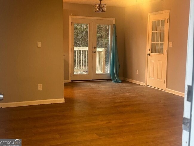 Building Photo - 1996 Cleburne Pkwy