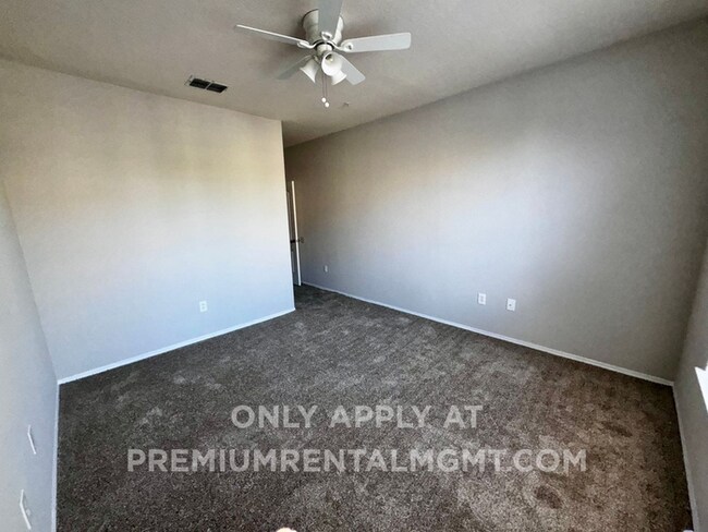 Foto del edificio - Spacious 2 Bed / 2 Bath Second-Floor Condo at Grand Reserve at Kirkman Park