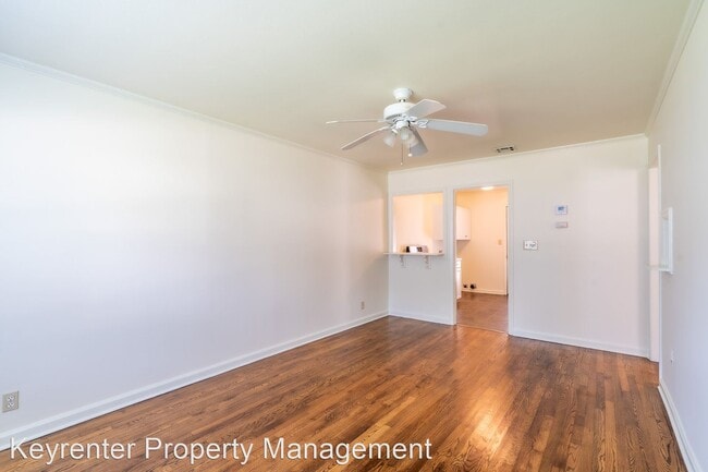 Building Photo - 2 br, 1 bath House - 935 E 37th Pl