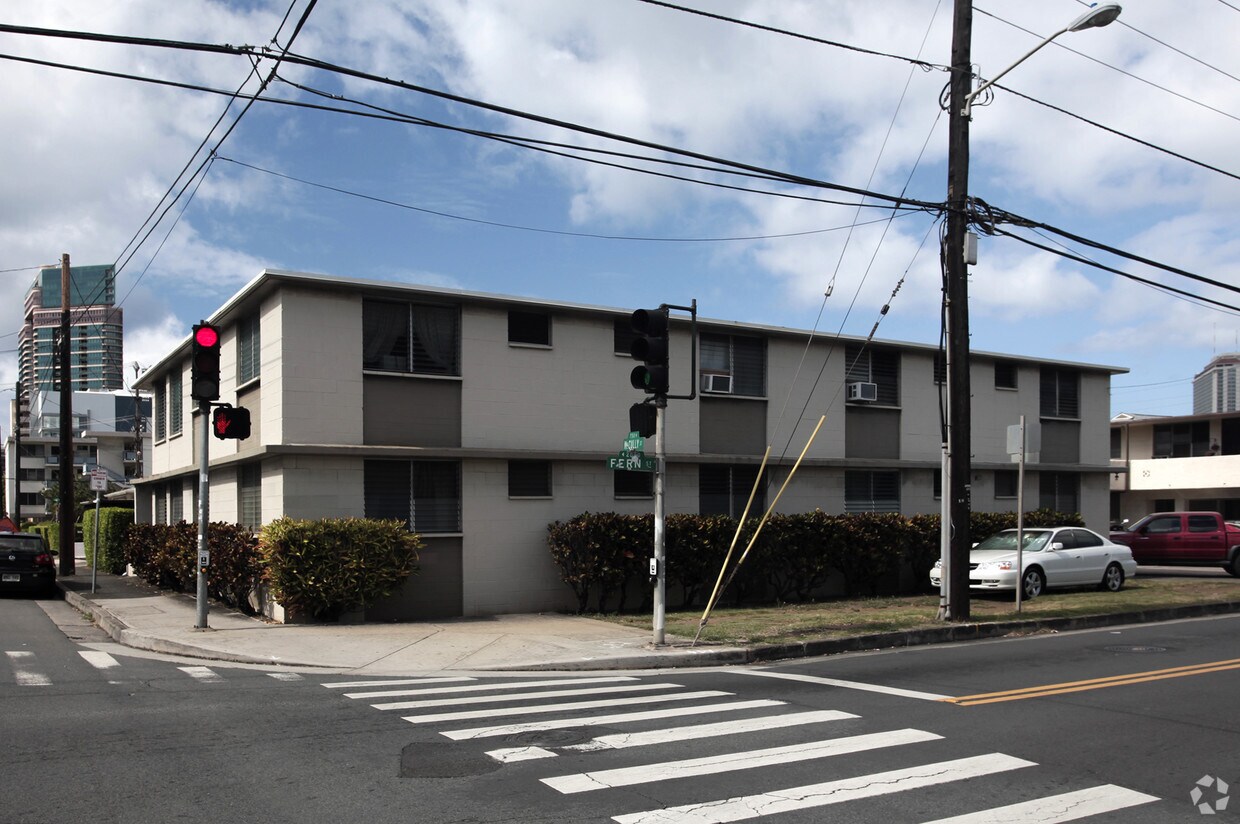 Foto principal - 746 McCully St