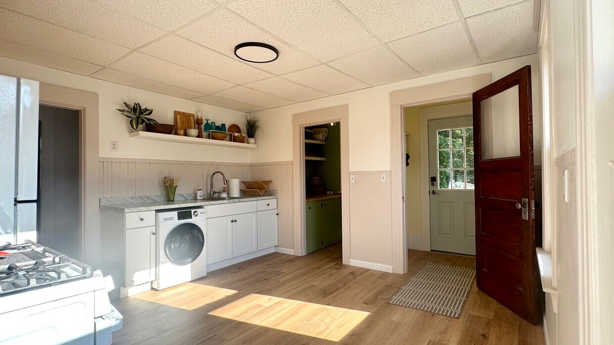 Foto principal - 98 Maple St