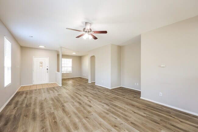 Foto del edificio - 200 Rustic Acres