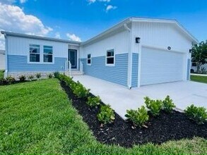 Building Photo - 5808 Mora Pl