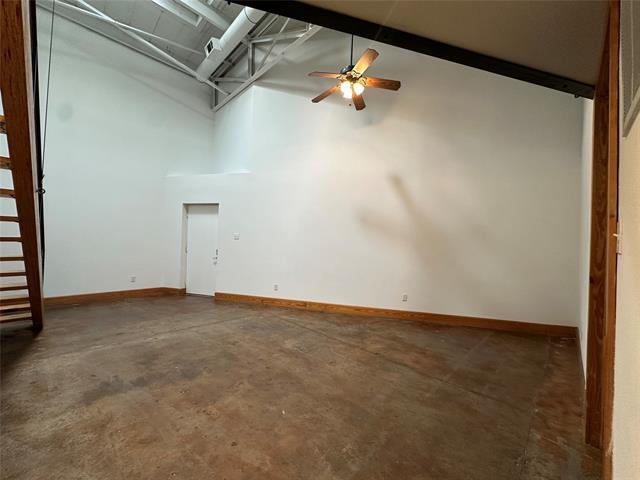 Foto del edificio - 2937 Clover St