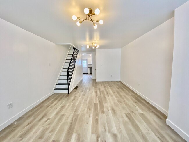 Building Photo - Ultra MODERN just RENOVATED 3 BD/1.5 BA HO...