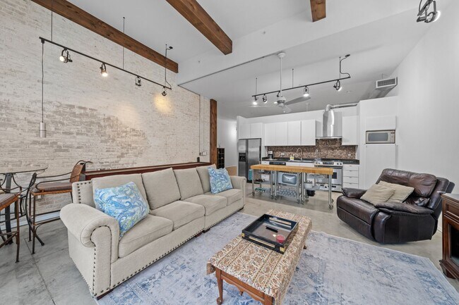Foto del edificio - 1312 Live Oak St