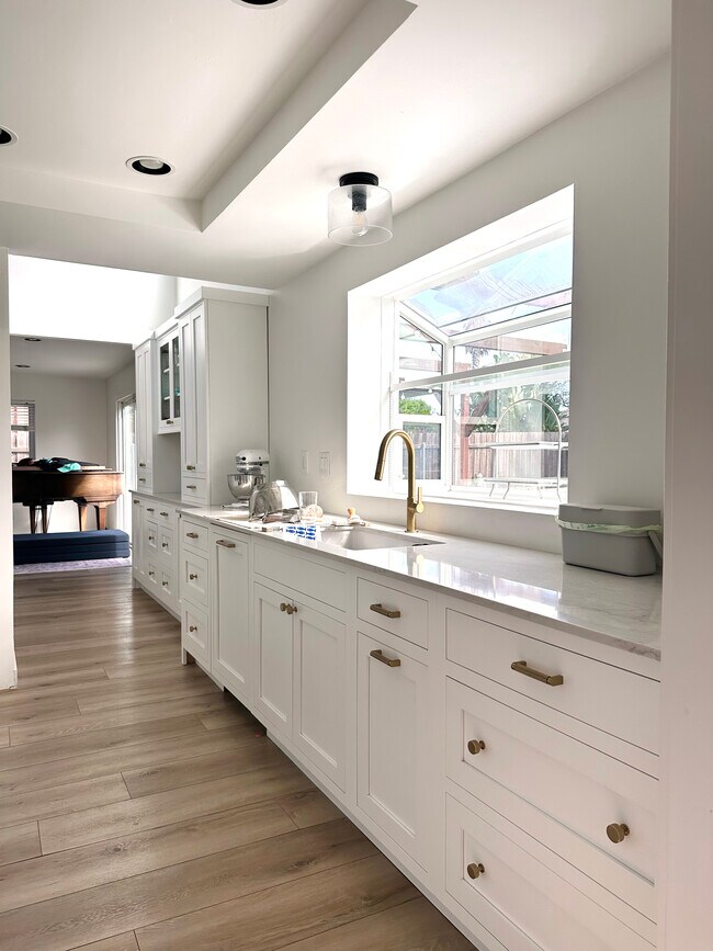 Foto del edificio - 2940 Luff Ct