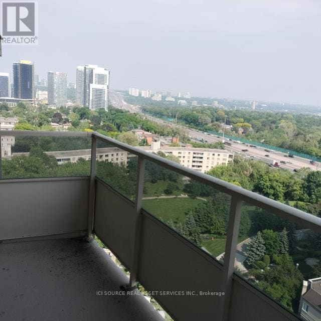 Building Photo - 8-1808 Rean Dr