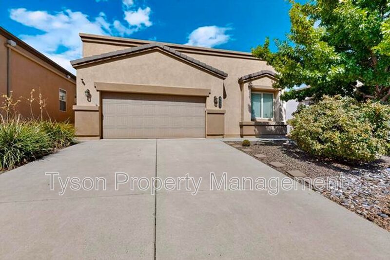 Foto principal - 8605 Mock Heather Rd NW