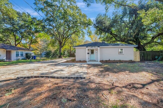 Photo - 1757 Skinner Ave Apartment