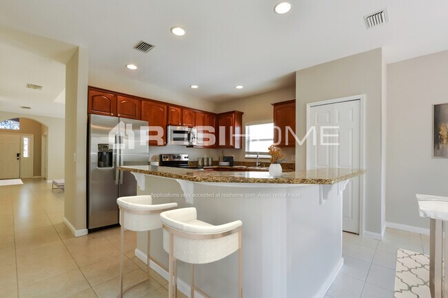 Building Photo - 11003 Prairie Hawk Dr